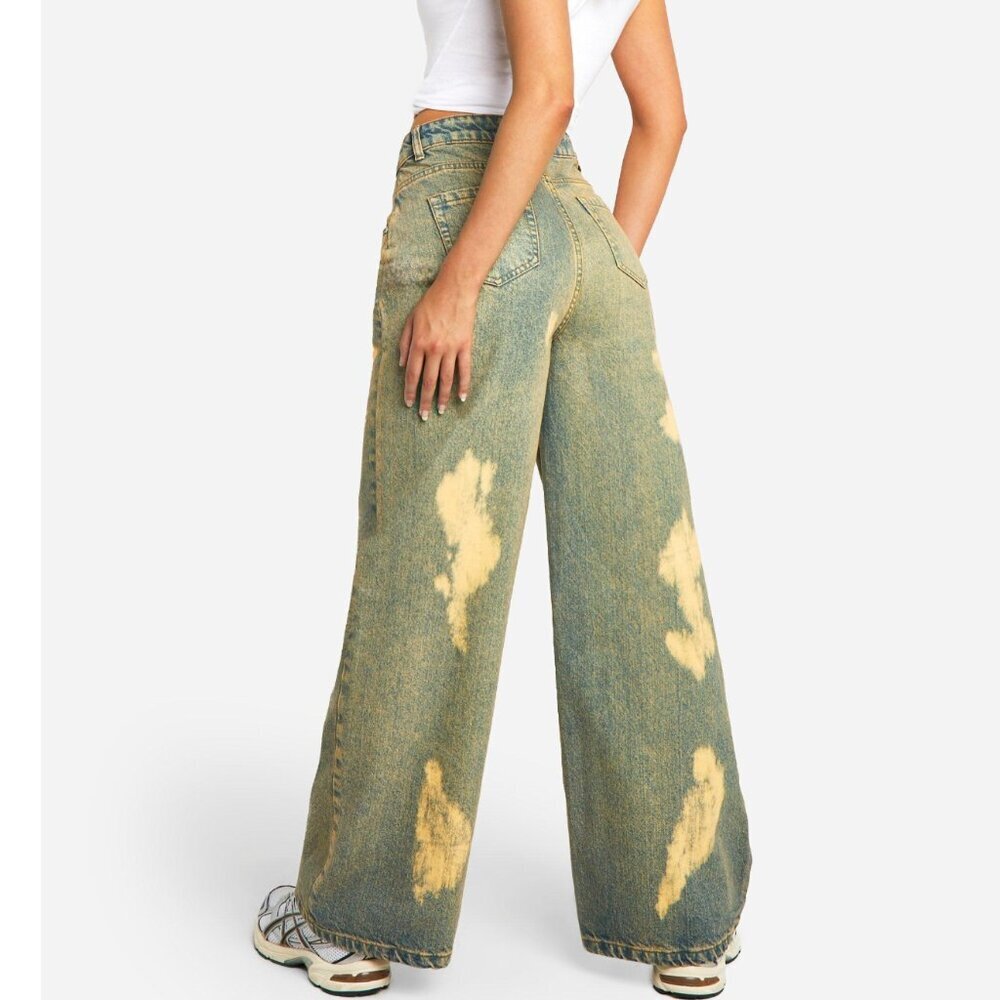 Boohoo Bleach Splash Wash Denim Jeans - NWT